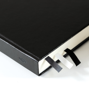 Записная книжка блокнот Bullet Journal, издание второе A5 (145 x 210 мм), в точку, чёрный